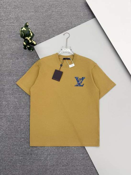 Picture of Louis Vuitton T Shirts Short _SKULVS-XLm6tx1157371